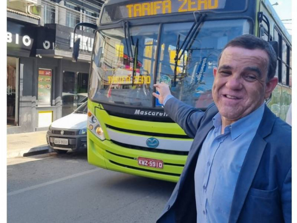 Atualização: Prefeitura de Arcos divulga pontos e horários do transporte público municipal