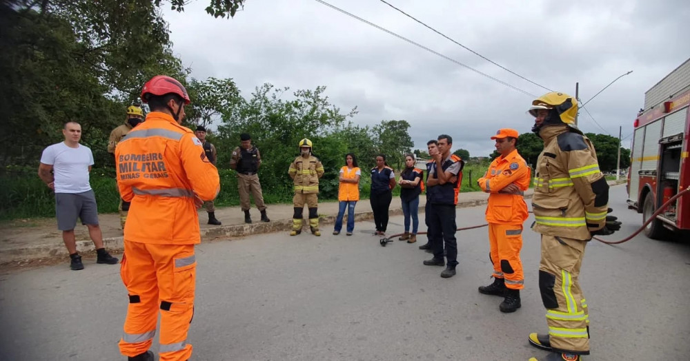 Corpo de Bombeiros Militar de Arcos realiza Simulado visando a Preparação para o período Chuvoso