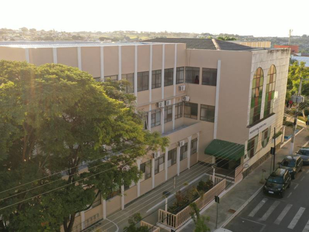 Prefeitura de Arcos inicia pagamento de recursos retidos de servidores municipais